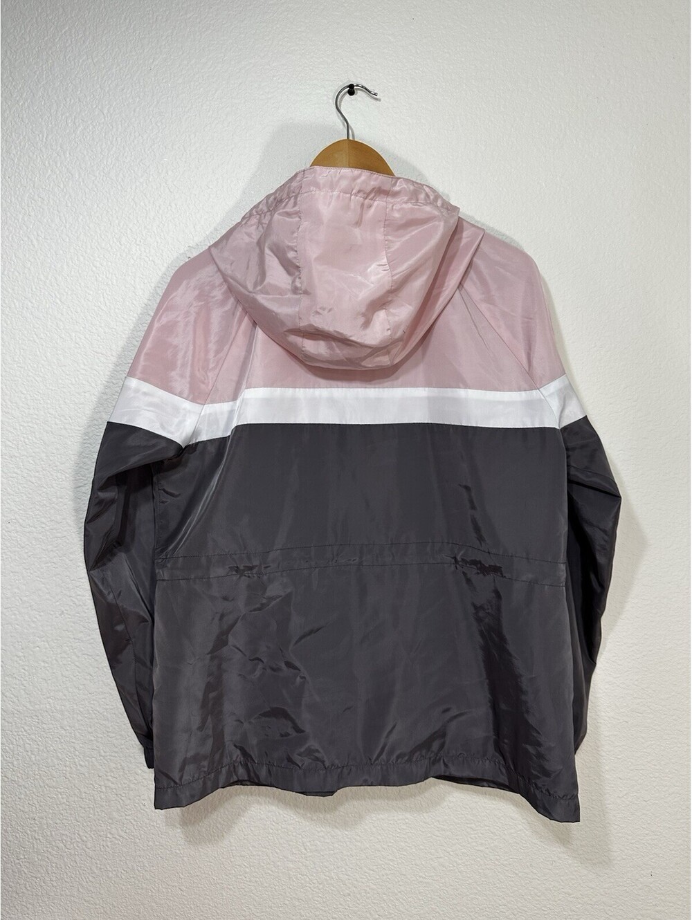 Maurices Colorblock Size M Windbreaker Jacket Pink White Gray Hooded Full Zip - Picture 2 of 14